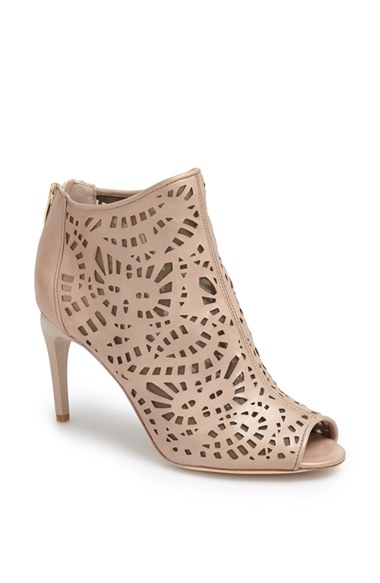 SAND LEATHER