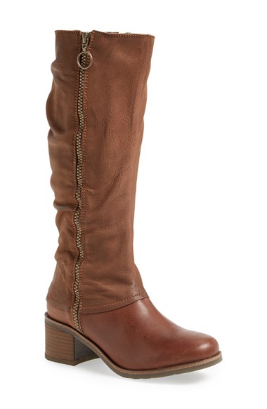 TAN/ BROWN