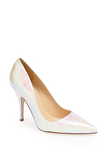WHITE HOLOGRAM