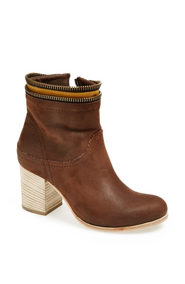 CHOCOLATE BROWN SUEDE