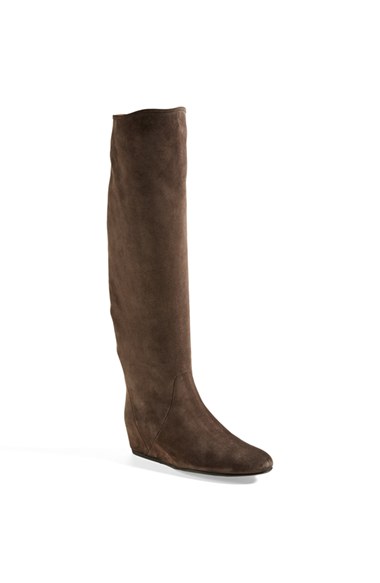 DARK BROWN