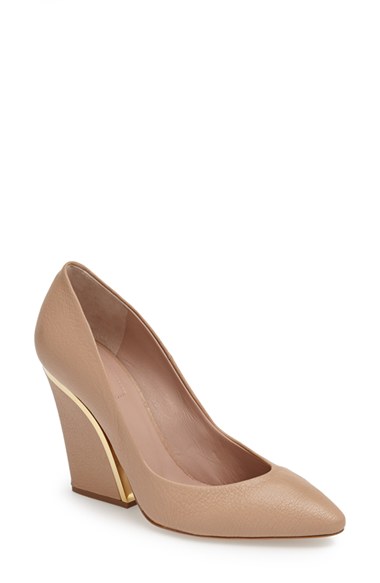 BEIGE ROSE